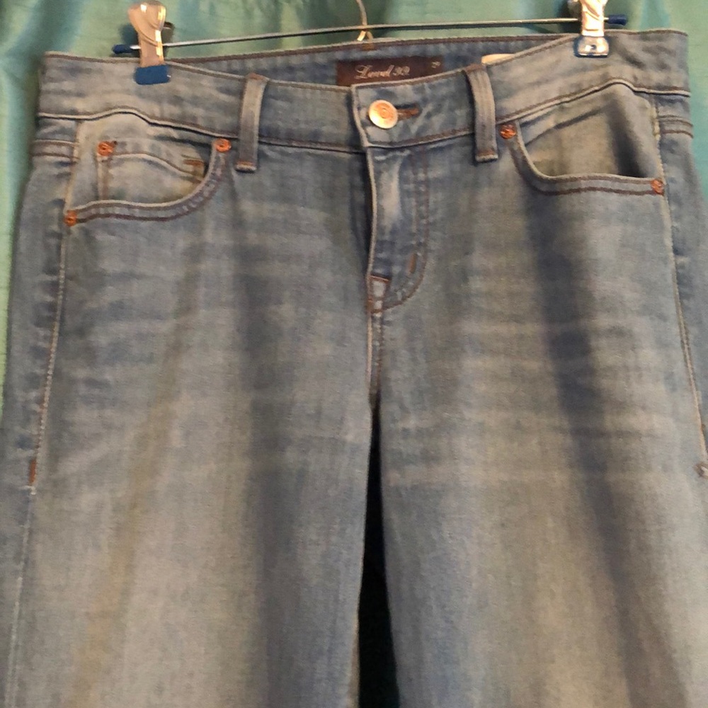 Women’s Light Wash Flare Jeans NWOT